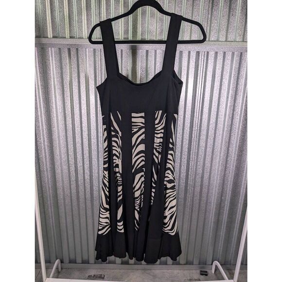 Lily Black & White Dress with Zebra Print  Women's Size 8 - Picture 2 of 4